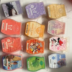 11 Scentsy bars Disney Wax Melts lot - Lavender, Orange, Yellow, Red, Green